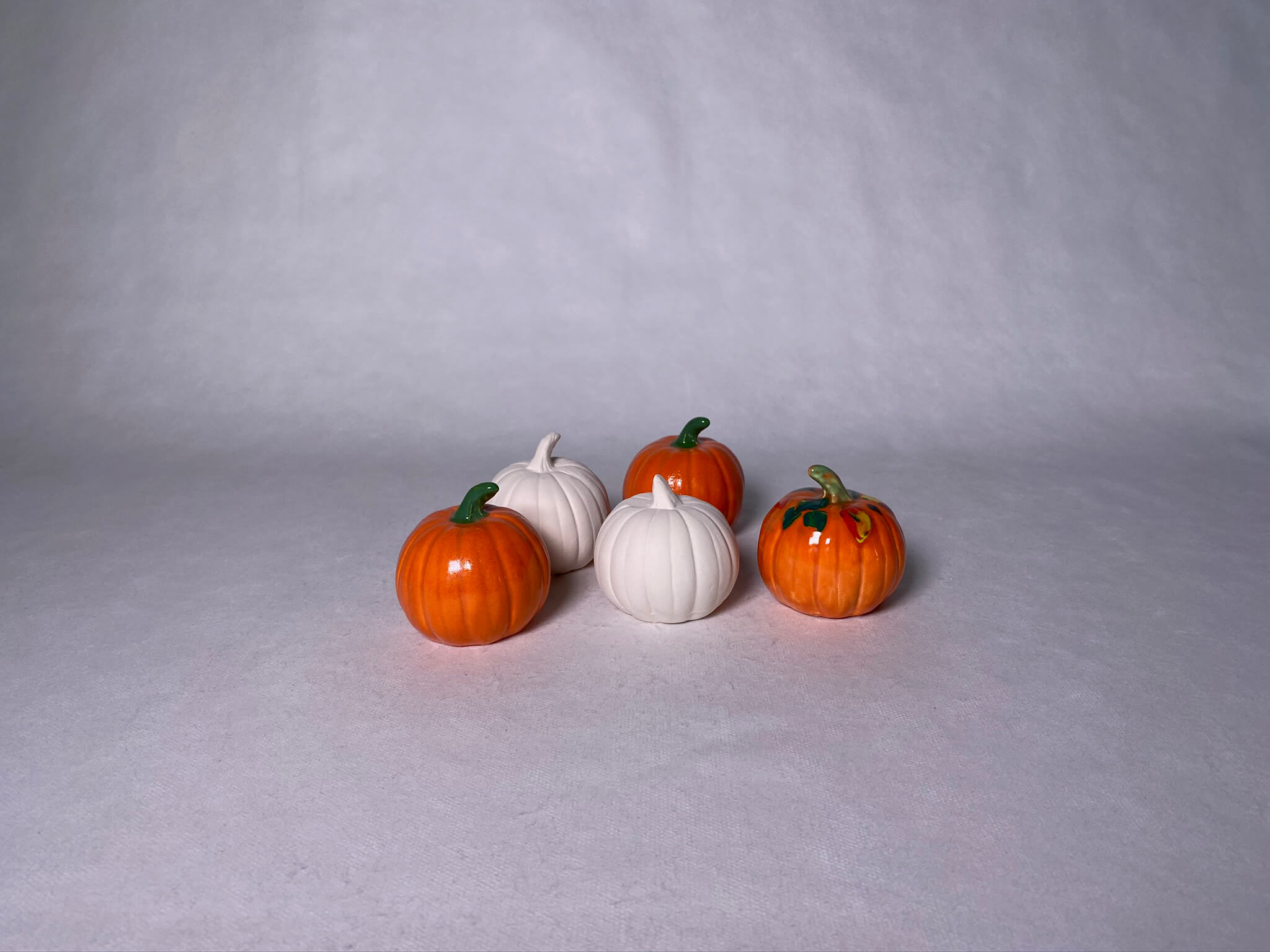 miku-mini-kuerbis-6-cm-keramino-berlin-keramik-bemalen